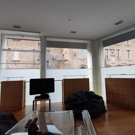 Aux Pieds Du Chateau Apartment Tournon-sur-Rhone Exterior photo